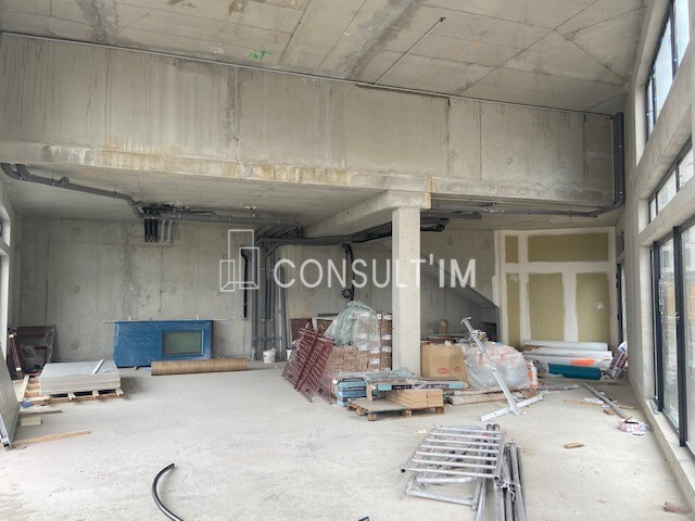 A Louer Cellules commerciales neuves Ivry sur Seine