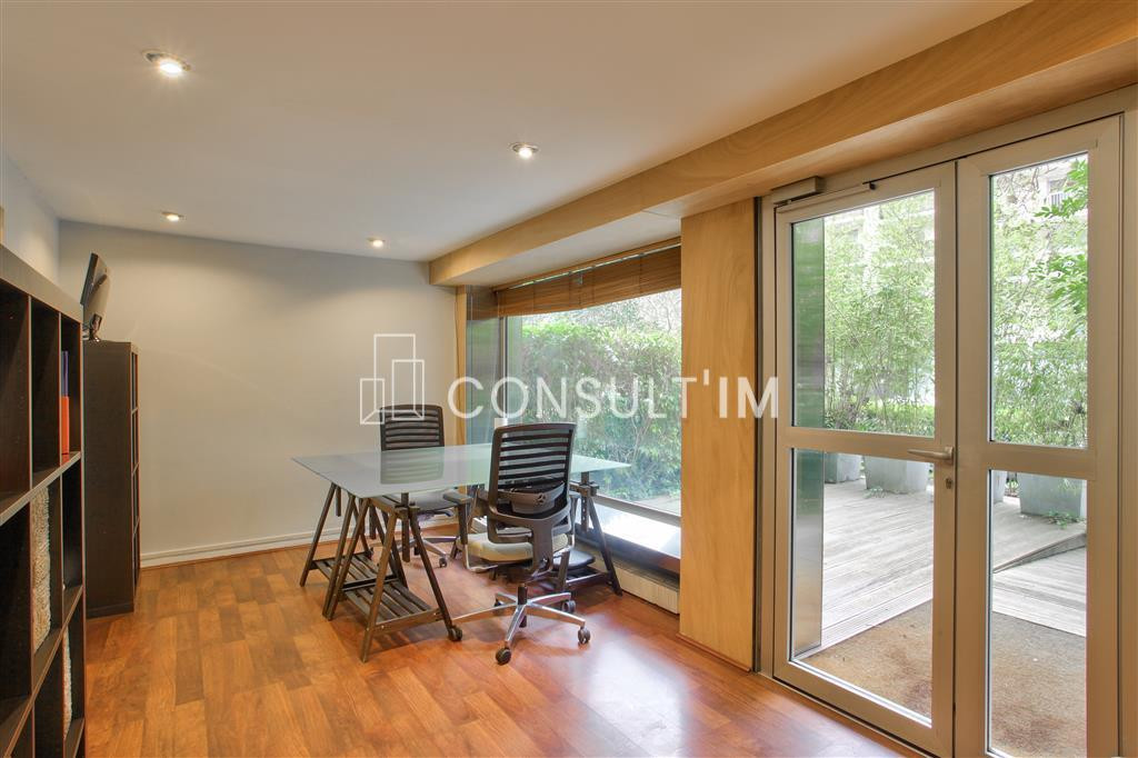 Rare à Boulogne, A VENDRE 118m² de bureaux avec terrasses privatives