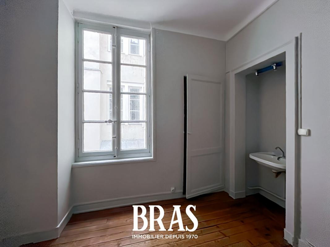 Immeuble / Maison-  4 lots - Dobré