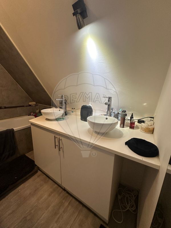 Immeuble 7 chambre(s) à vendre