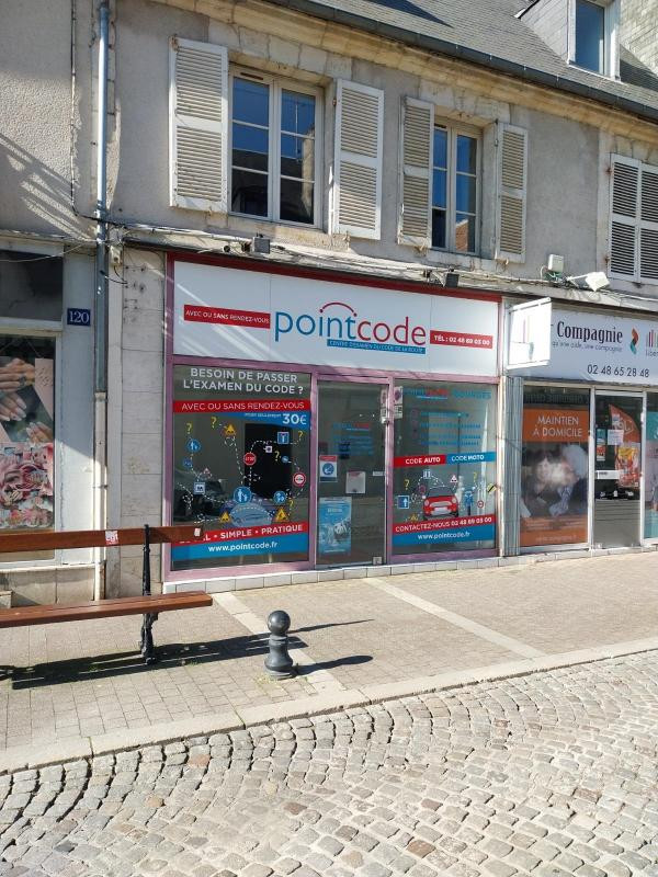 Local professionnel  34m² BOURGES
