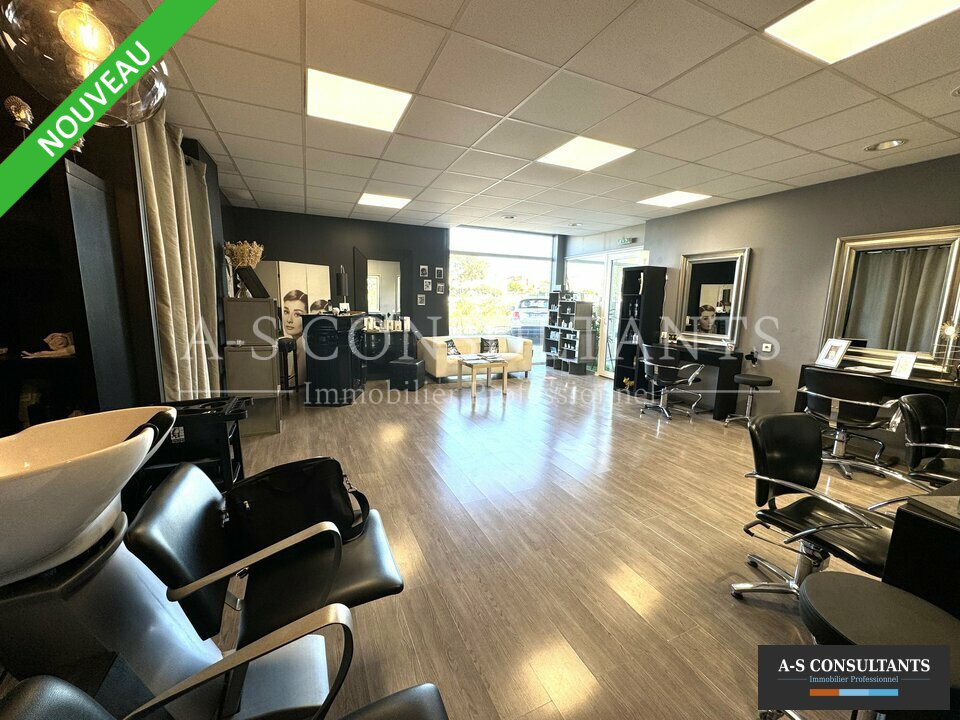 LOCAL COMMERCIAL/ PROFESSIONNE A VENDRE