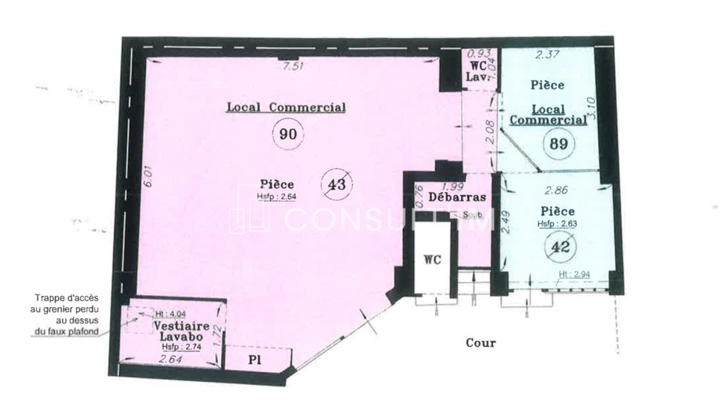 Au coeur du 5ème arrondissement, à vendre un local commercial sur cour de 73m²