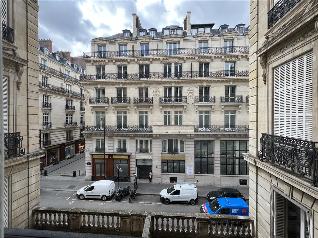 Bureaux à louer rue Auber très lumineux