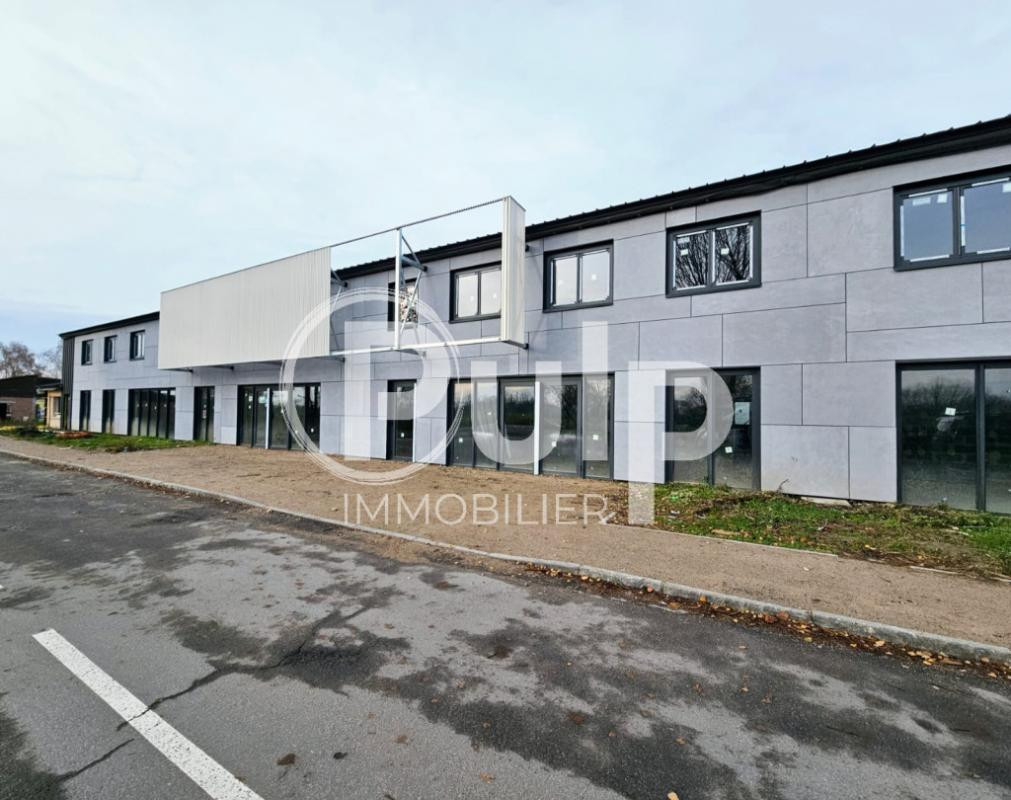 BUREAU - 480M2 - AVEC TERRASSE 71M2 - MONTIGNY EN OSTREVENT