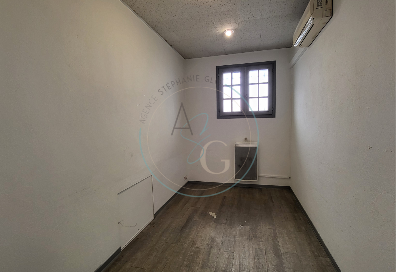 COGOLIN -  LOCAL A USAGE PROFESSIONNEL, location annuelle