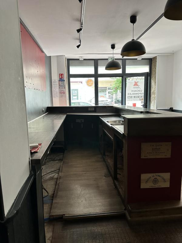 LOCAL COMMERCIAL 20 AV. ALPHONSE BAUDIN 77 m²