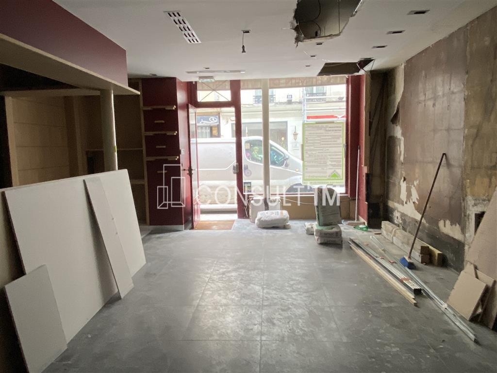 Location pure, boutique avec extraction en plein cœur du 8ème arrondissement