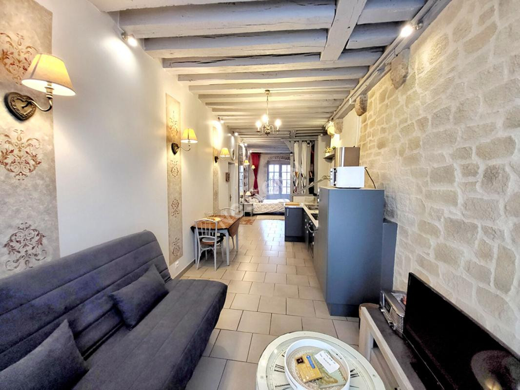 Ensemble immobilier de 3 appartements à Blois quartier historique