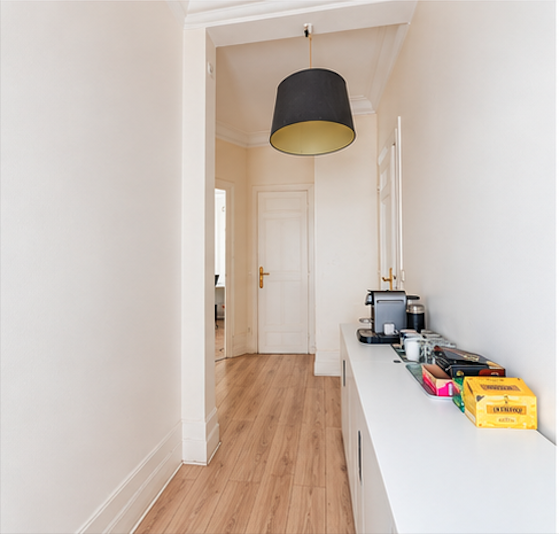 Cabinet / bureaux professionnels – Neuilly-sur-Seine – 53 m²