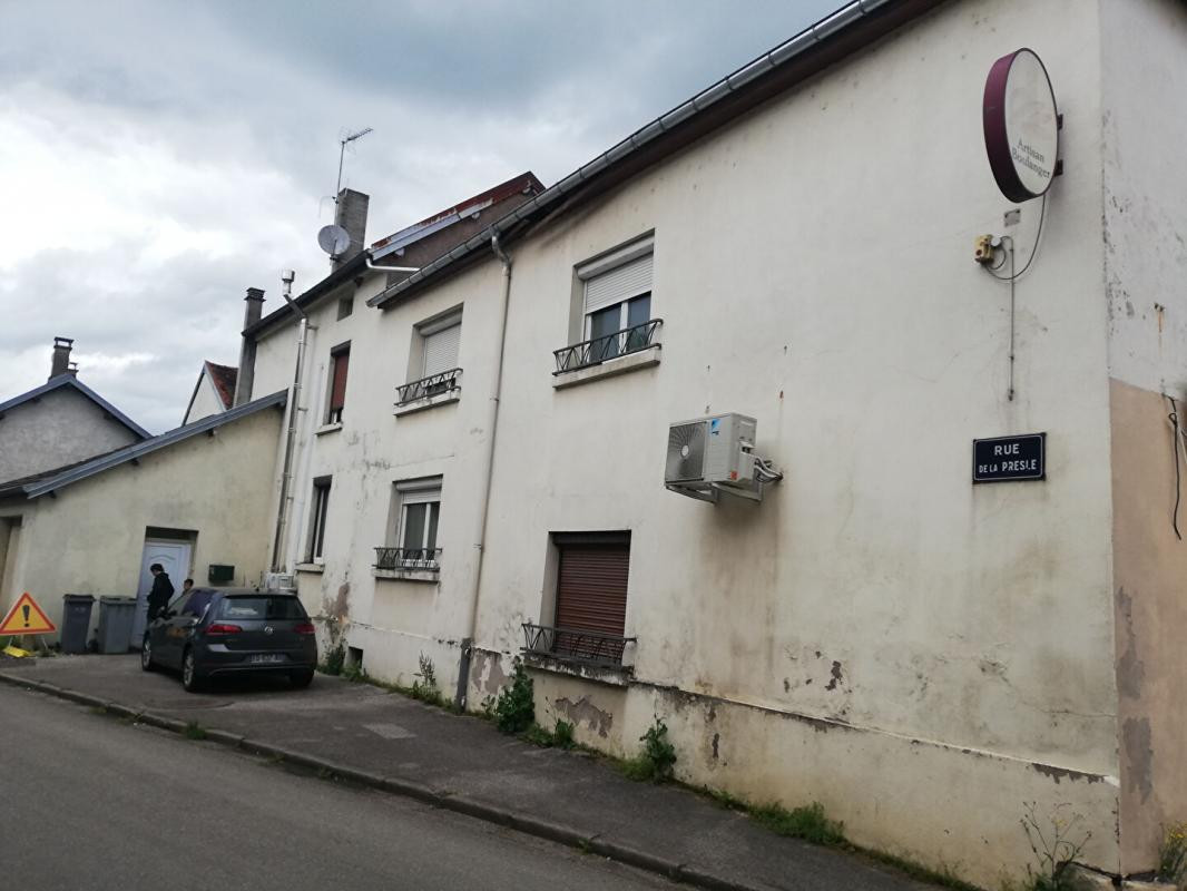 IMMEUBLE  DE RAPPORT A BREUREY LES FAVERNEY