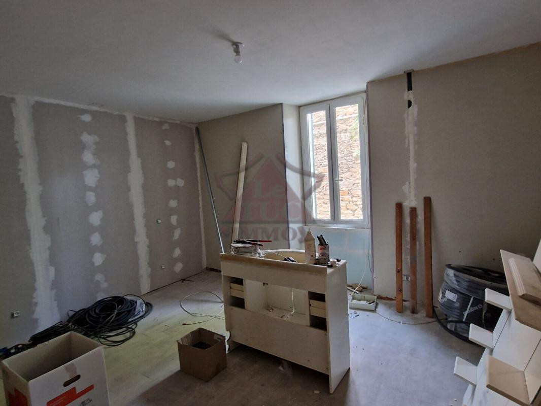IMMEUBLE DE 6 APPARTEMENTS A RENOVER