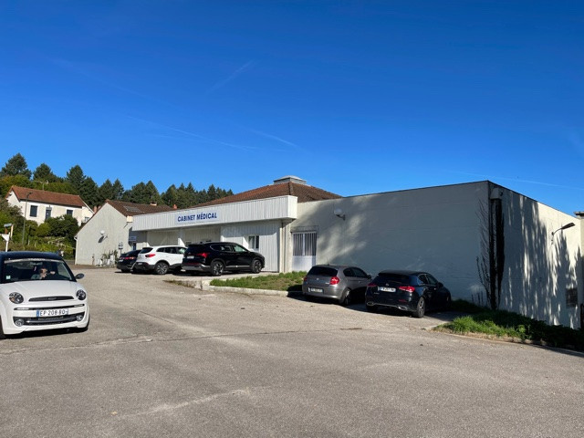 Local commercial 216m2