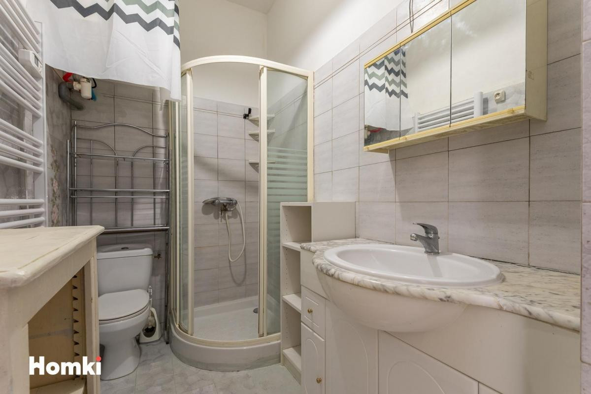 IMMEUBLE 247M²