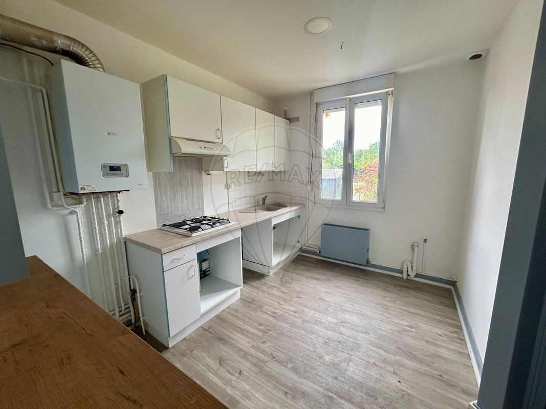 Immeuble 2 chambre(s) à vendre