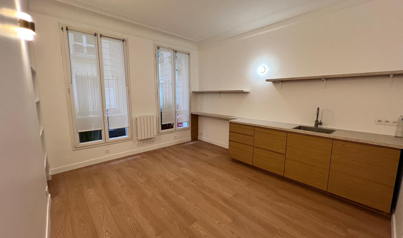 PARIS 16ème (Victor-Hugo) : salle de17m2 à louer dans un cabinet pluridisciplinaire pour professionnels de santé