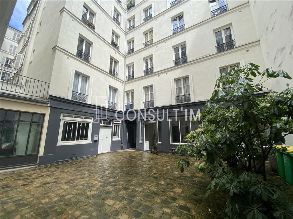 A louer bureau sur cour 50 m² - Rue milton