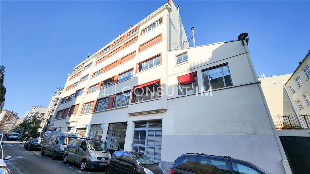 A proximité de la La Place de la République, un plateau de bureaux à louer de 163 m²