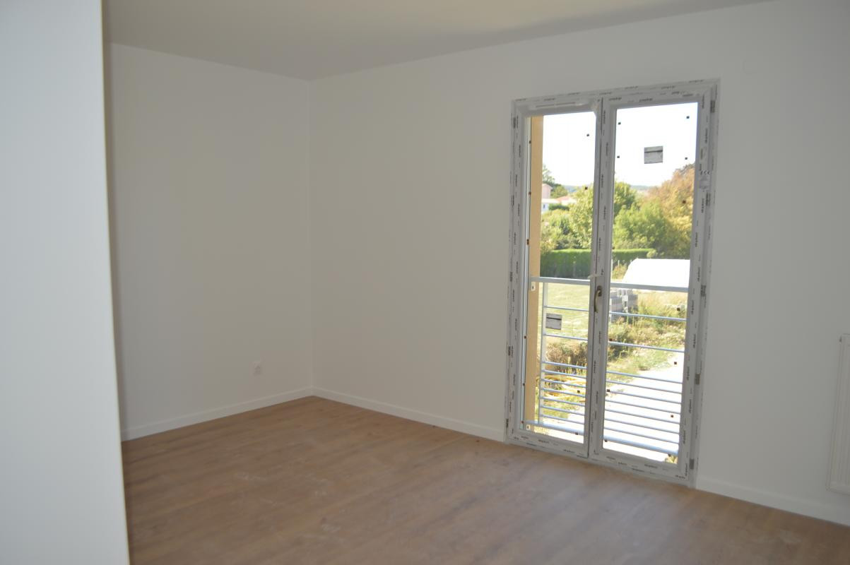 VILLA  NEUVE