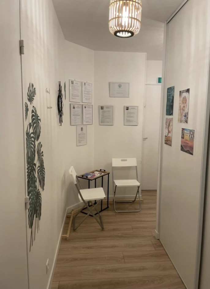 Loue  cabinet 10m2 Montigny-le-Bretonneux