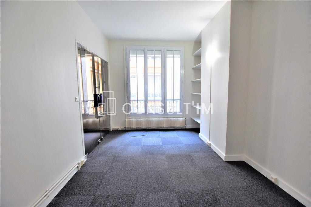 Bureaux câblés, excellent état, dans un bel immeuble proche Rambuteau