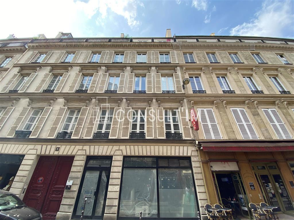 Secteur Madeleine - Open space climatisé - Belle hauteur sous plafond