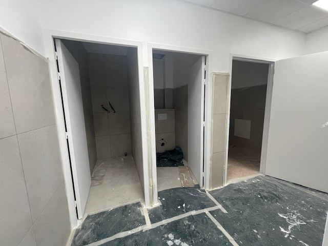 Local d'activité Saint Priest 540 m2