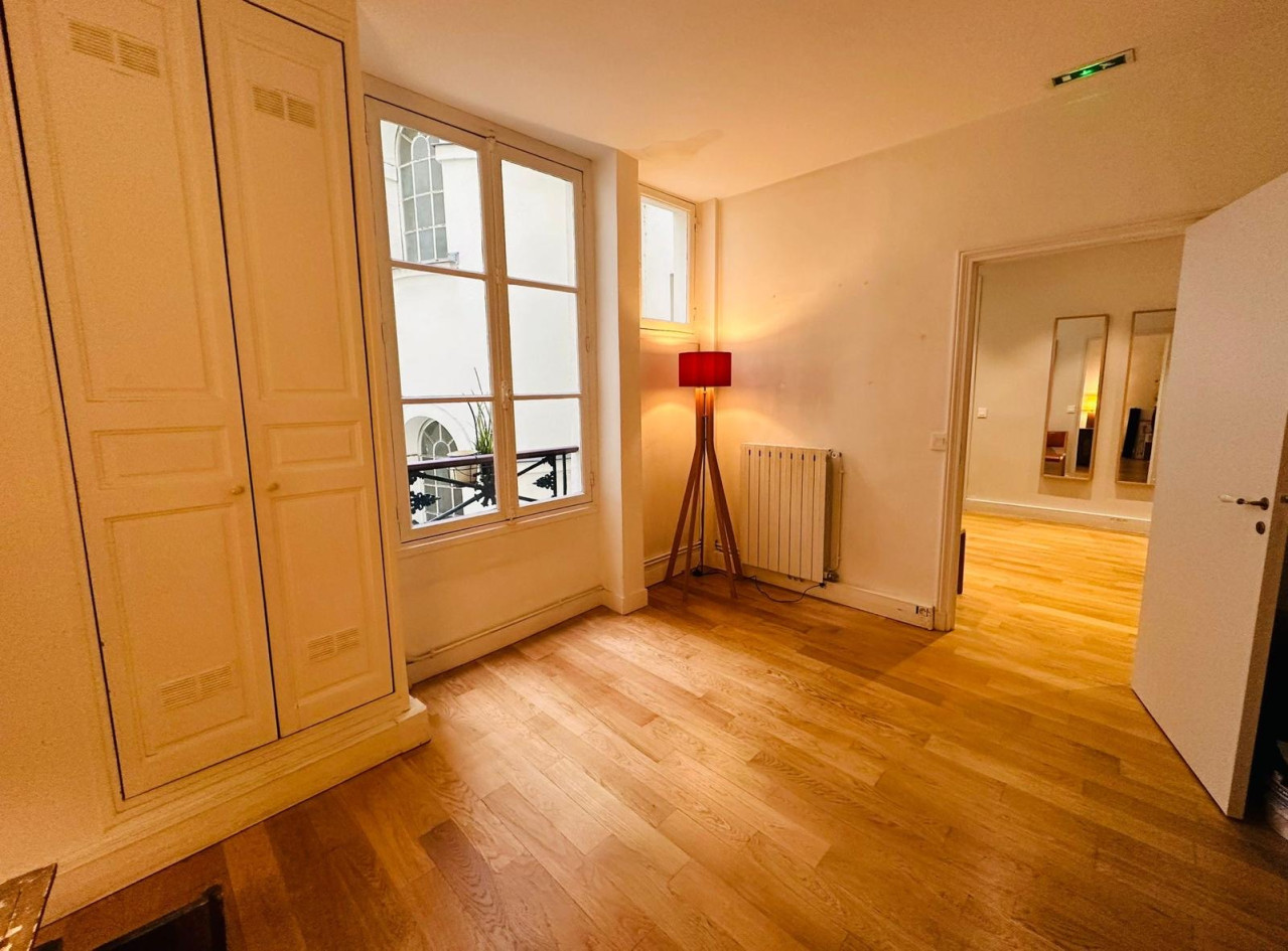 Sous Location d'une salle de soin à Paris Centre !