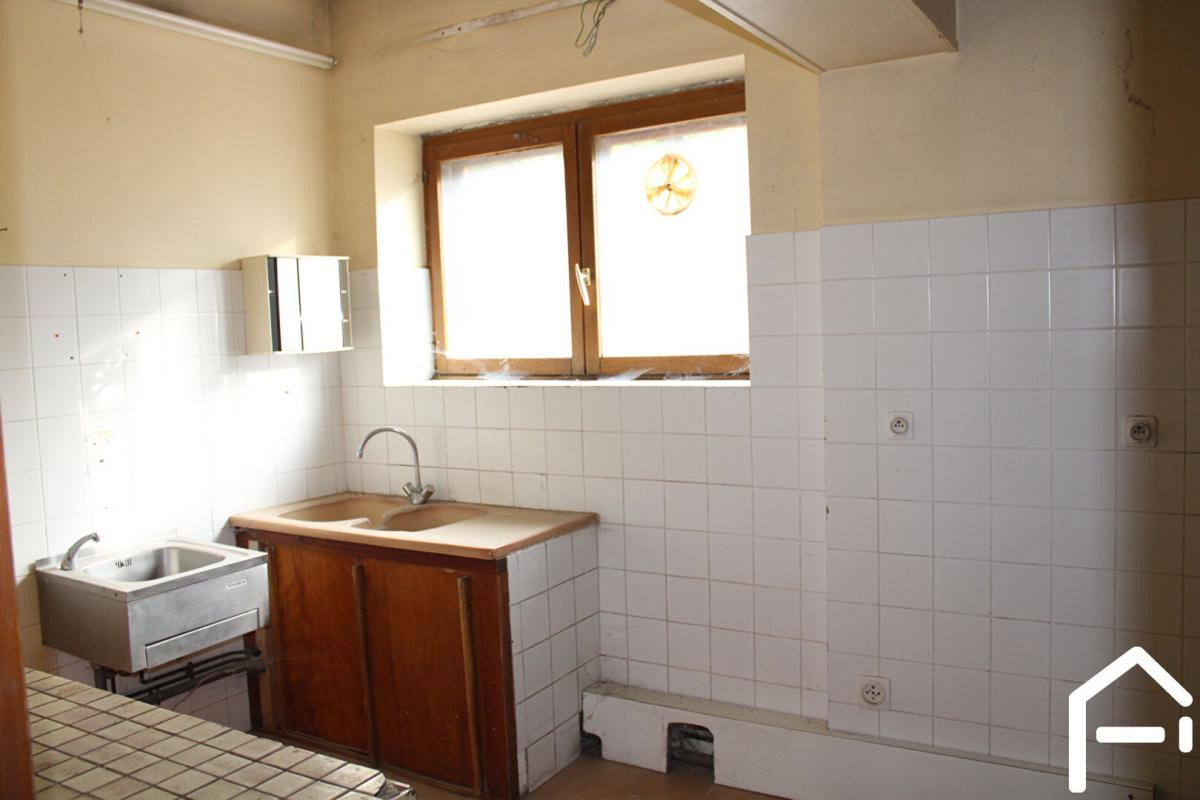 Immeuble de rapports Egleny 10 pièce(s) 220 m2 petit prix