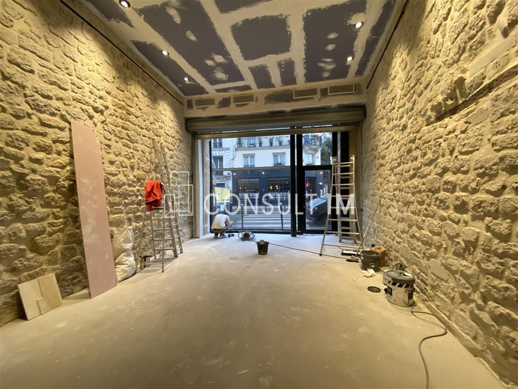 EMPLACEMENT PRIME - boutique rénovée et climatisée