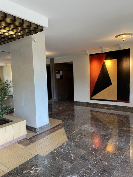 Vente Local commercial 61 m² à Écully 248 000 €
