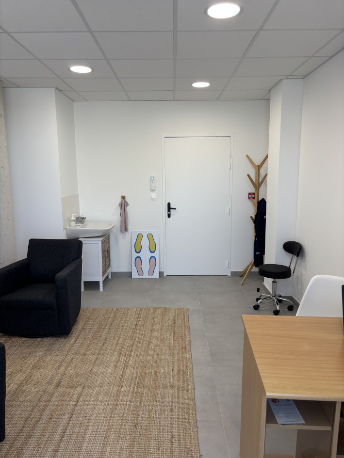 Cabinet neuf médical / paramédical de 37 m² – Rognonas
