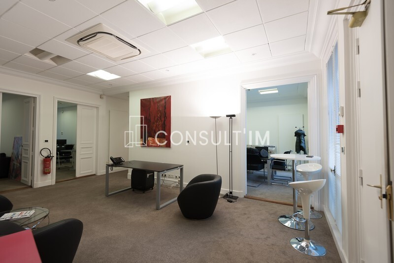 Au coeur du 10ème arrondissement, un plateau de bureaux à louer de 110 m² au 3ème étage