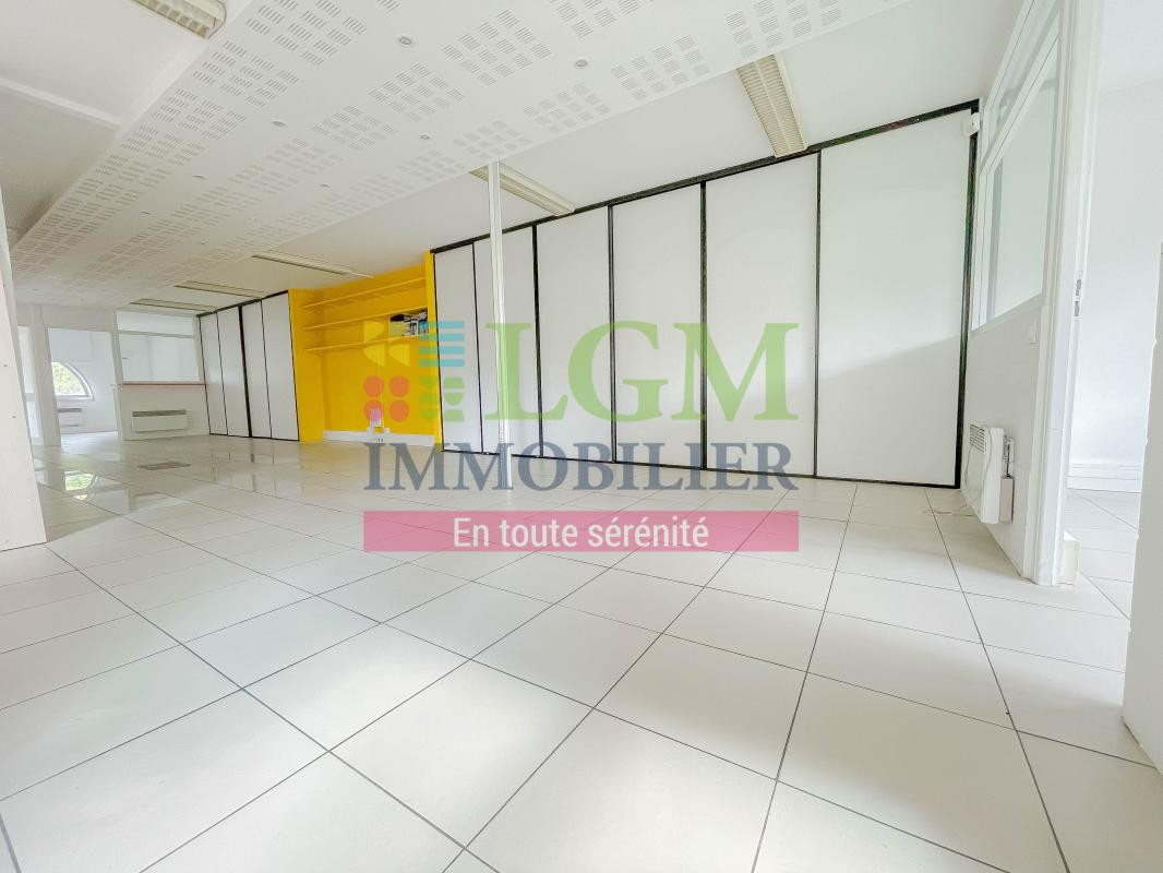 MONTPELLIER - PRES D'ARENES, bureaux de 100m2 + cellier