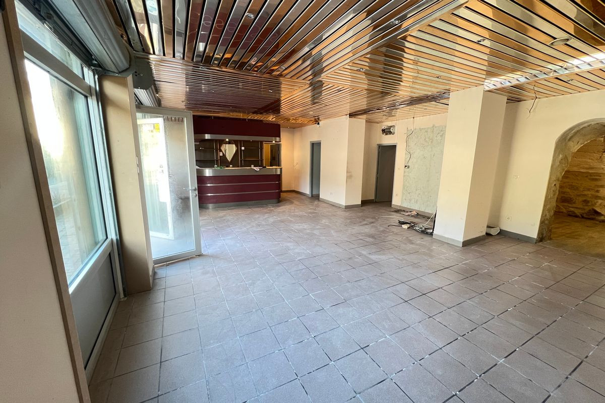 Local commercial 91m² à vendre - Cours