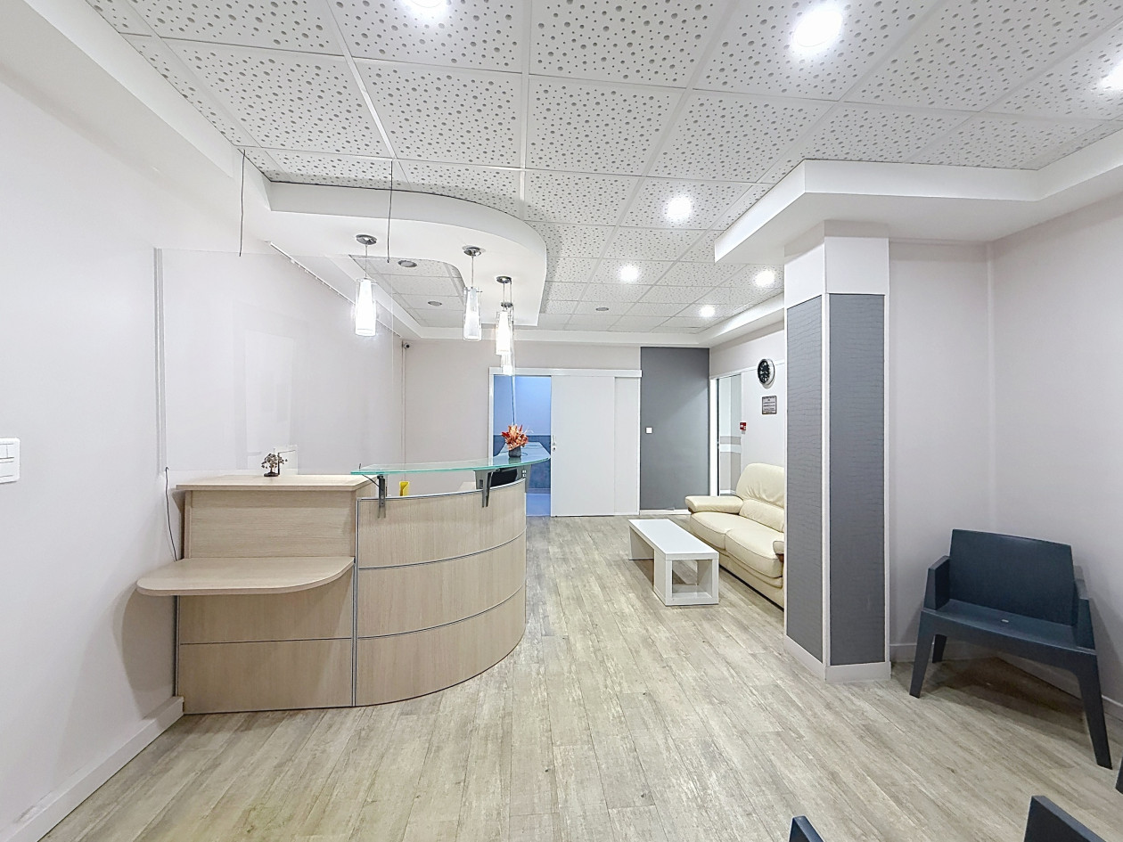 Local professionnel 300 m² – Castelsarrasin – Idéal pôle médical / paramédical