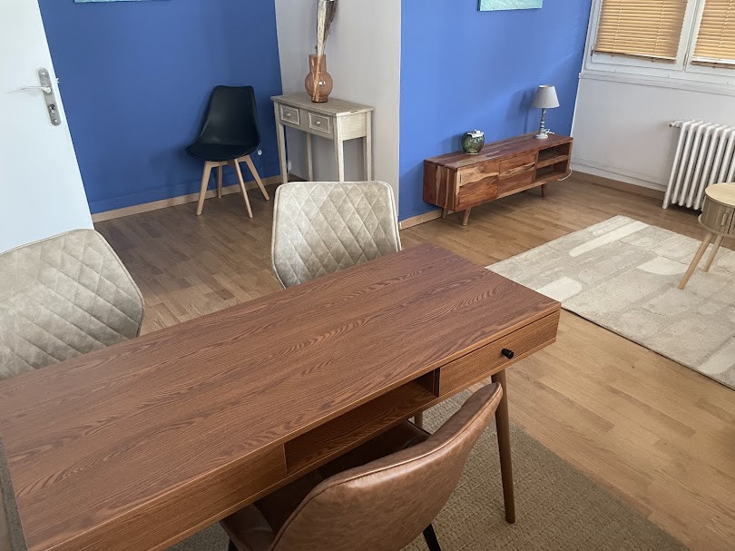 Bureau meublé à louer 1 ou 2 jours/ semaine dans cabinet de groupe Paris 15ème