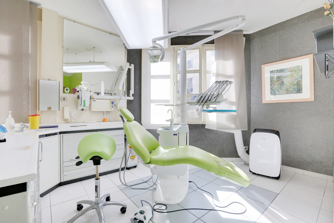 Cabinet à vendre - 82 m² - Issy les Moulineaux