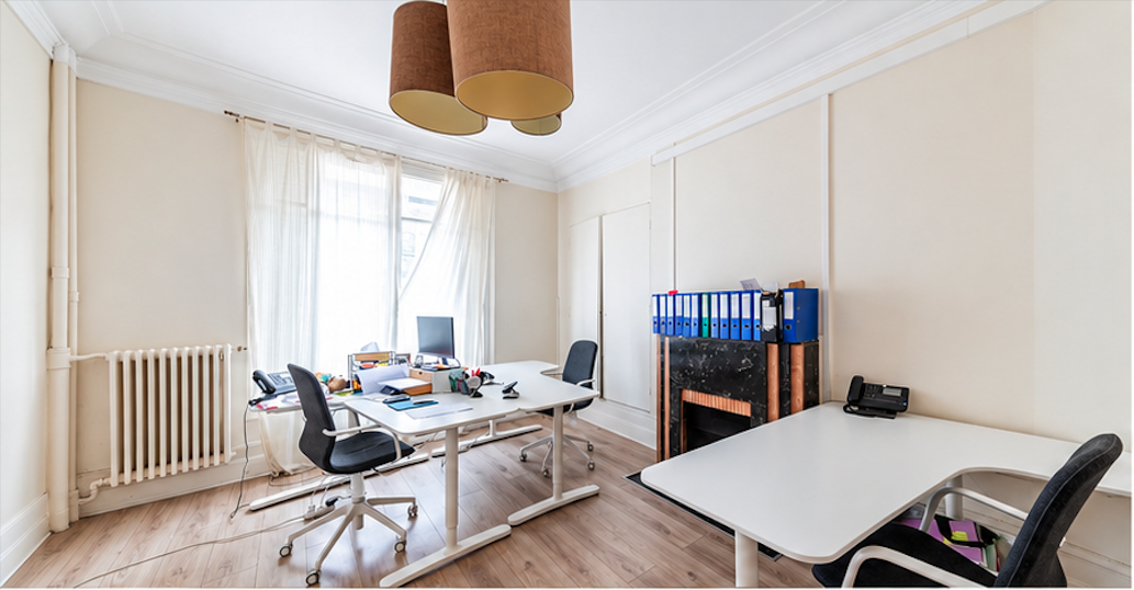 Cabinet / bureaux professionnels – Neuilly-sur-Seine – 53 m²