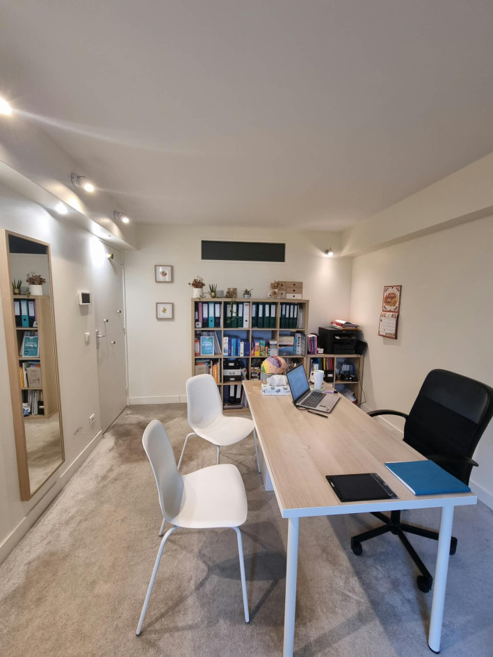 Location bureau profession paramédicale