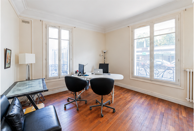 Cabinet / bureaux professionnels – Neuilly-sur-Seine – 53 m²