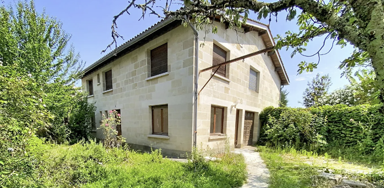 A proximité du Parc Bordelais – Ensemble immobilier avec potentiel de 8 à 10 cabinets médicaux et paramédicaux