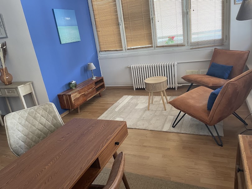 Bureau meublé à louer 1 ou 2 jours/ semaine dans cabinet de groupe Paris 15ème