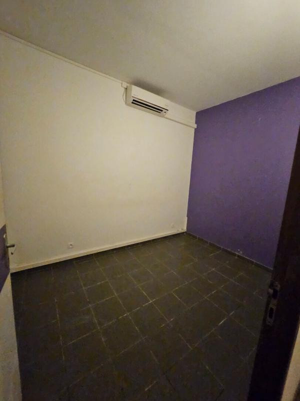 A louer BUREAU MEDICAL -  50 M² - CAYENNE