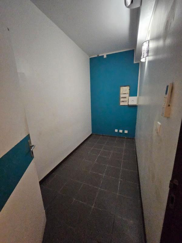 A louer BUREAU MEDICAL -  50 M² - CAYENNE