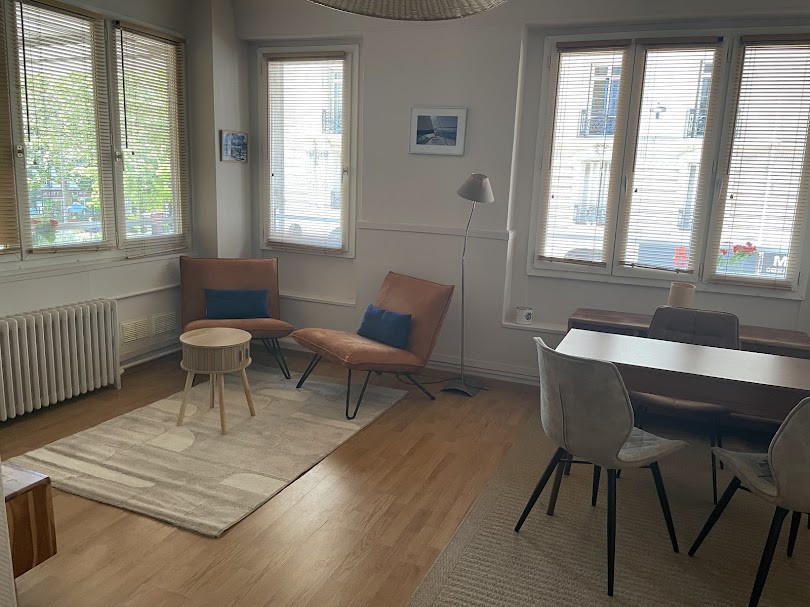 Bureau meublé à louer 1 ou 2 jours/ semaine dans cabinet de groupe Paris 15ème