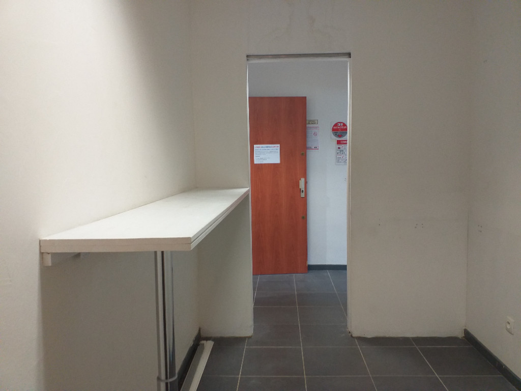 A vendre Bureaux 52M2 ZFU DILLON