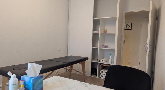 Bureau à louer dans local paramédical