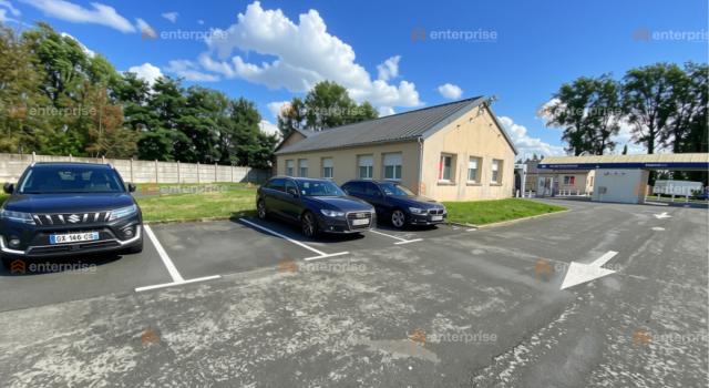 A LOUER - BUREAUX/ LOCAUX COMMERCIAUX - 110M2 - LIBERCOURT - RUE COMMERCANTE
