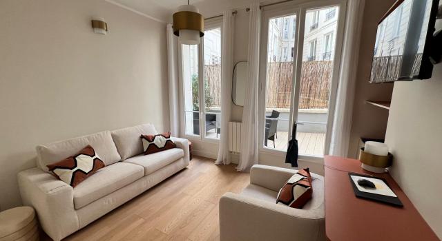 PARIS 16ème (Victor-Hugo) : salle de17m2 à louer dans un cabinet pluridisciplinaire pour professionnels de santé